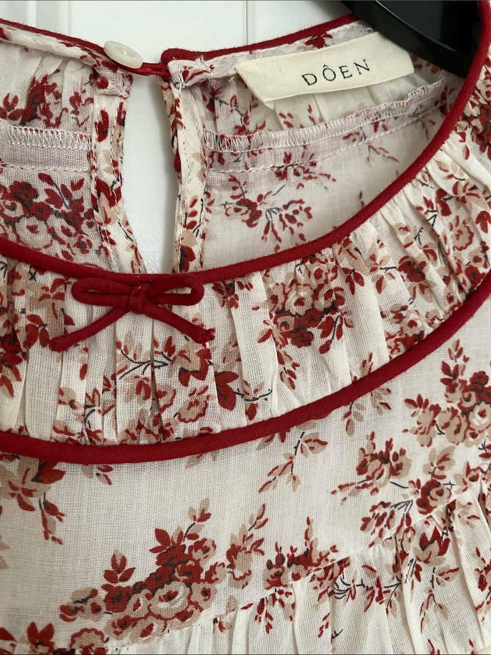 DÔEN Raphaela Dress in Ivory Rosier Floral - Picture 3 of 10